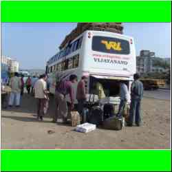 leaving-pune-on-vrl-logistics-bus.jpg