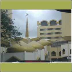 gaudy-mosque-kota-kinabalu.jpg