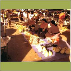 tuaran-morning-market.jpg