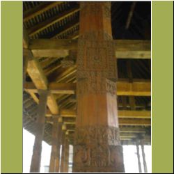 wooden-pillar.JPG